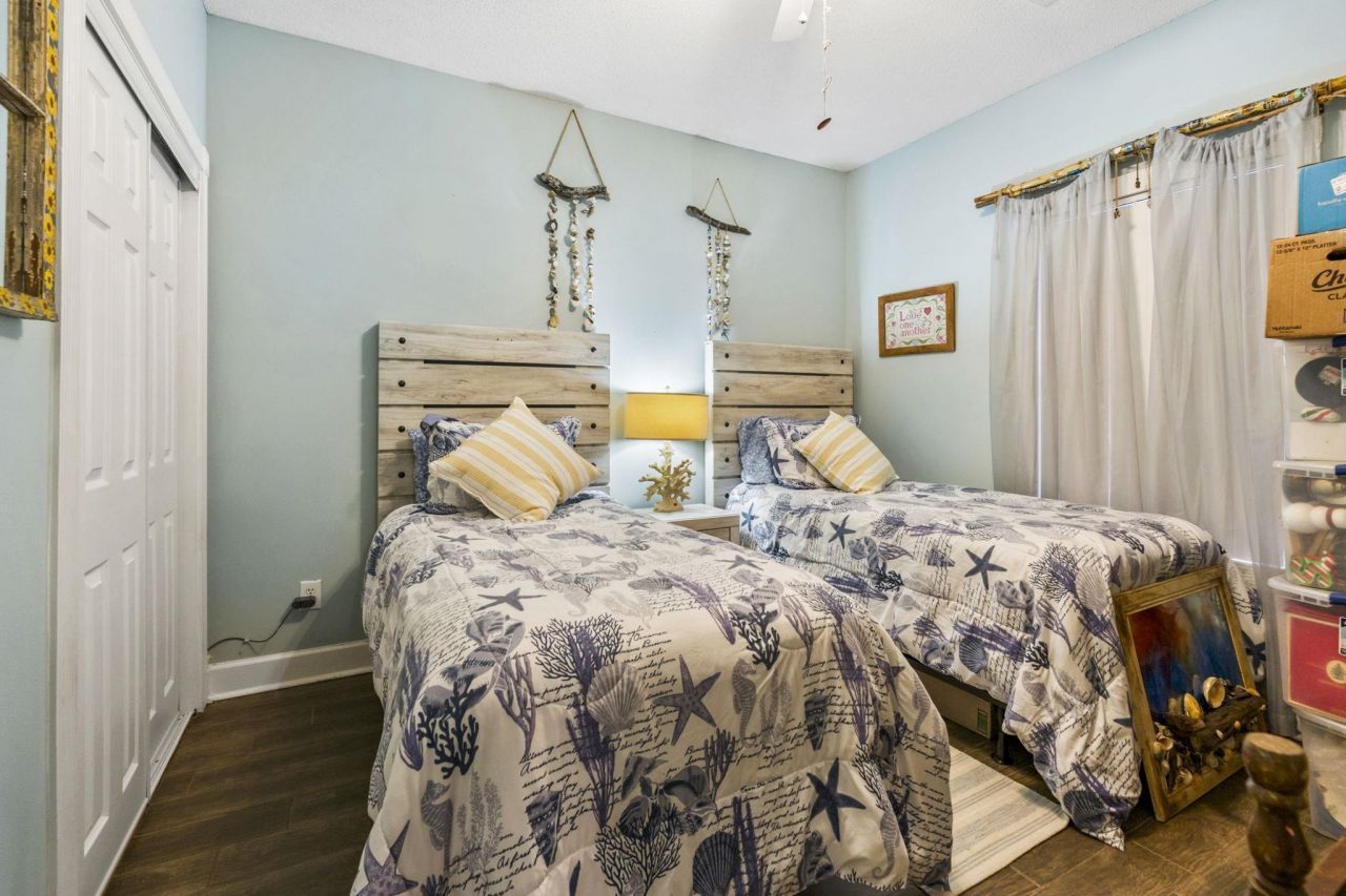 4823 Orchid Way Photo 16