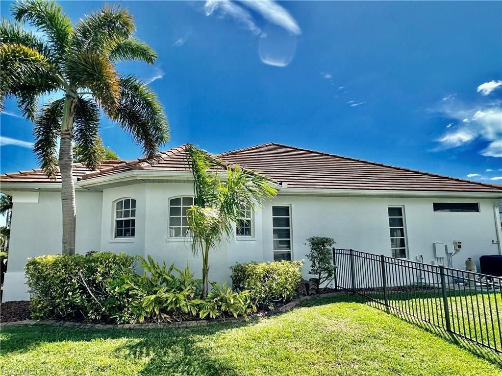 5422 SW 20th Ave, Cape Coral, FL 33914 Photo