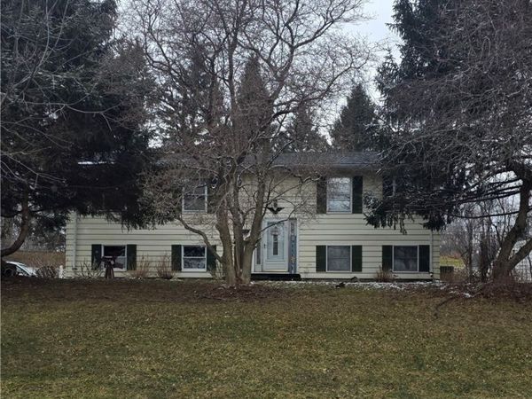 1267 Knickerbocker Circle, Ashtabula, OH 44004