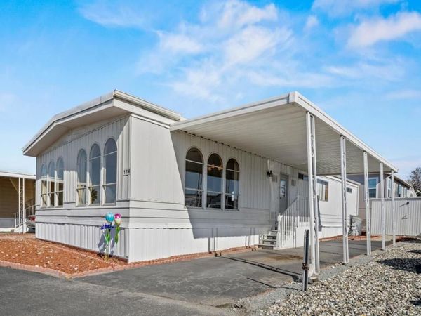 150 Kern Street, Salinas, CA 93905