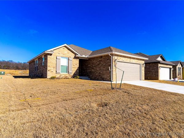 27113 E 109th Street S, Coweta, OK 74429