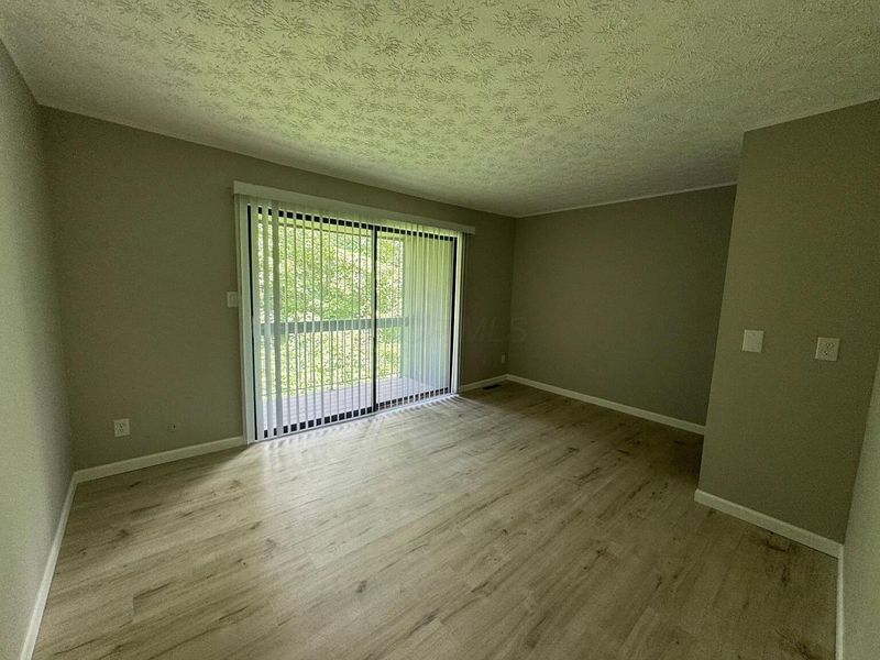 2814 Stonehenge Drive, Columbus, OH 43224 Photo 16