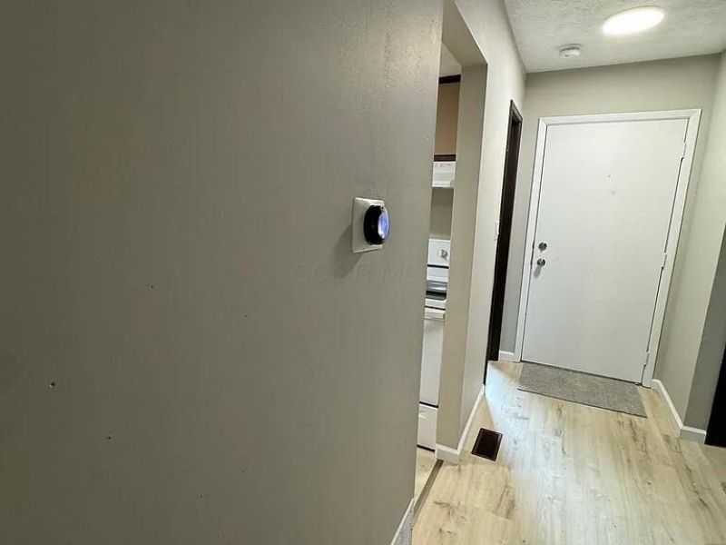 2814 Stonehenge Drive, Columbus, OH 43224 Photo 7