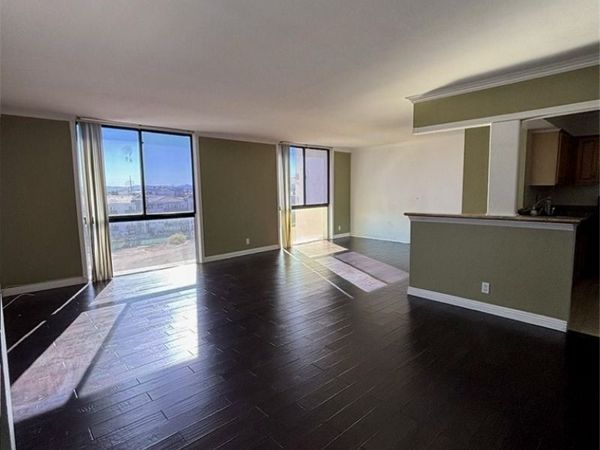 3930 University Center Drive , Unit 702, Las Vegas, NV 89119