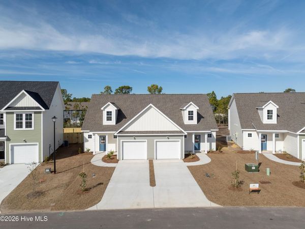 214 Sandpiper Place, Holly Ridge, NC 28445