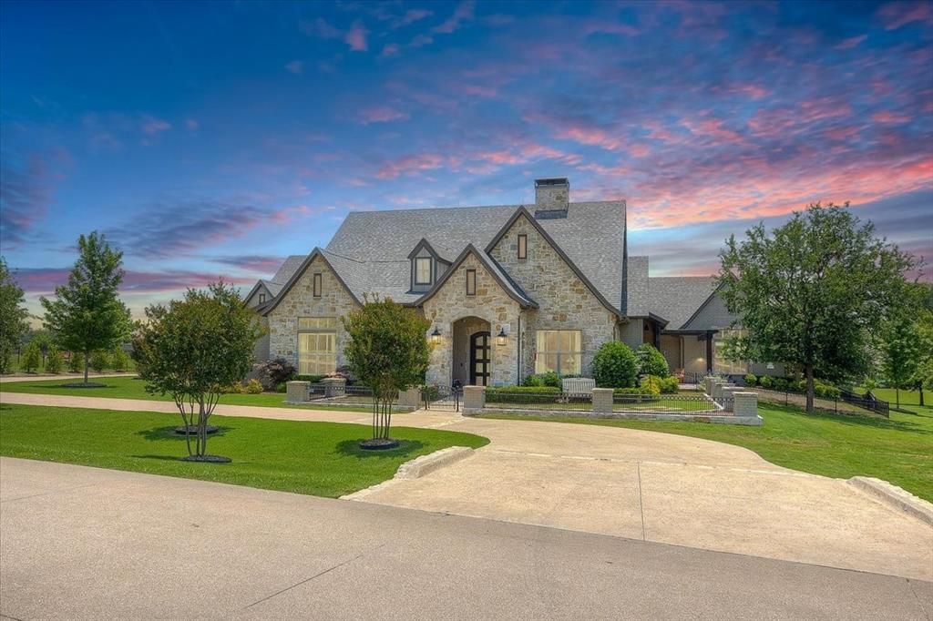 12817 Bella Villa Drive, Fort Worth, TX 76126 Main Photo