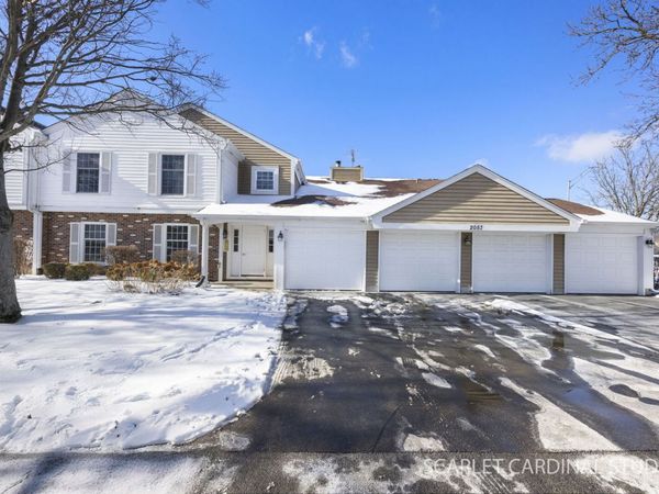 2057 Lancaster Circle, Unit 101C, Naperville, IL 60565