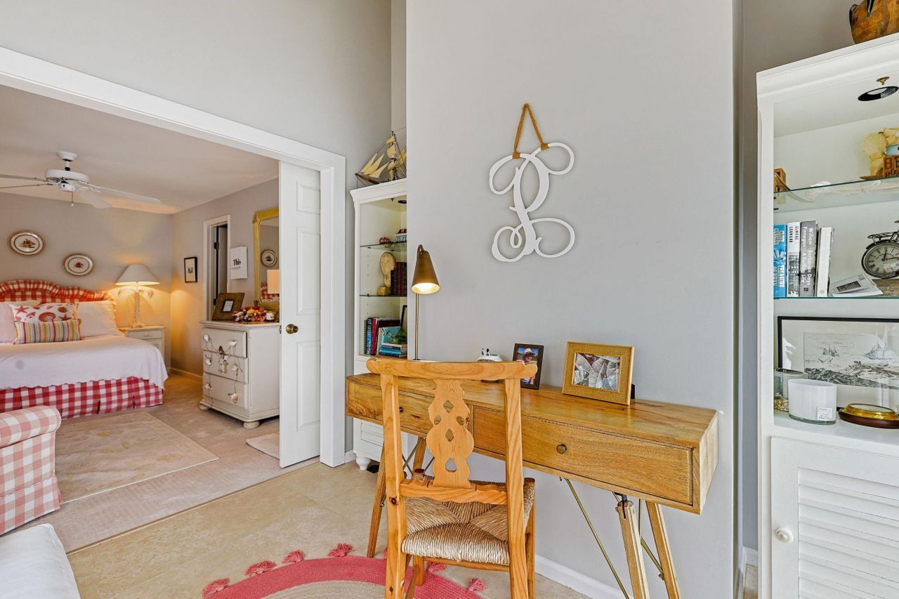 24 Frigate Ct. Photo 13