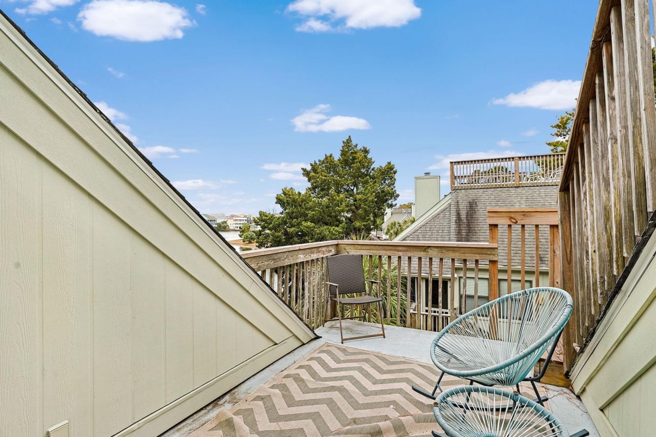 24 Frigate Ct. Photo 22