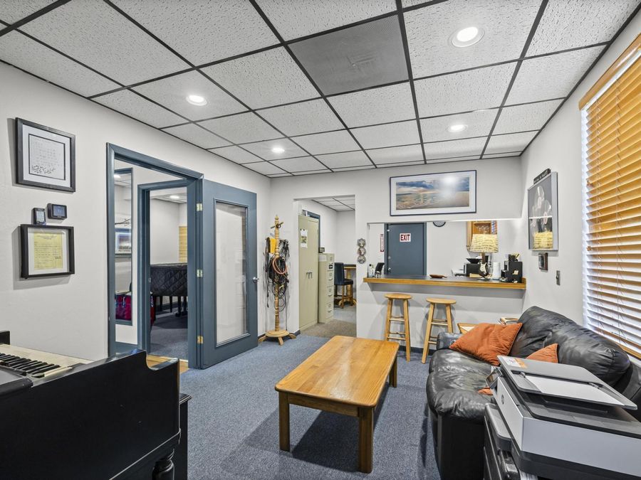 Property Image 28