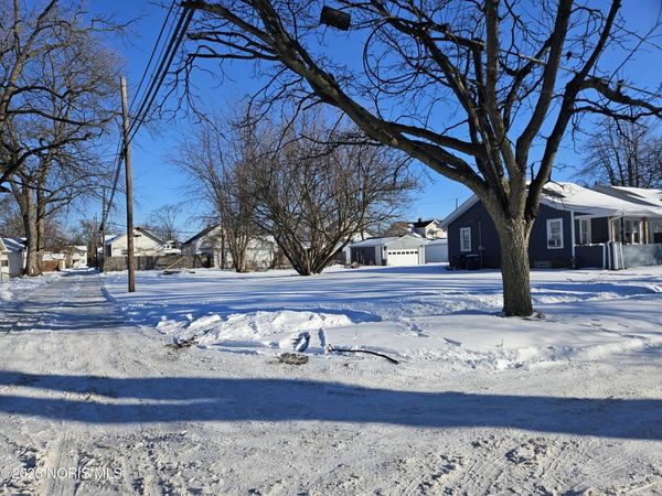 915 Atlantic Avenue , Toledo, OH 43609