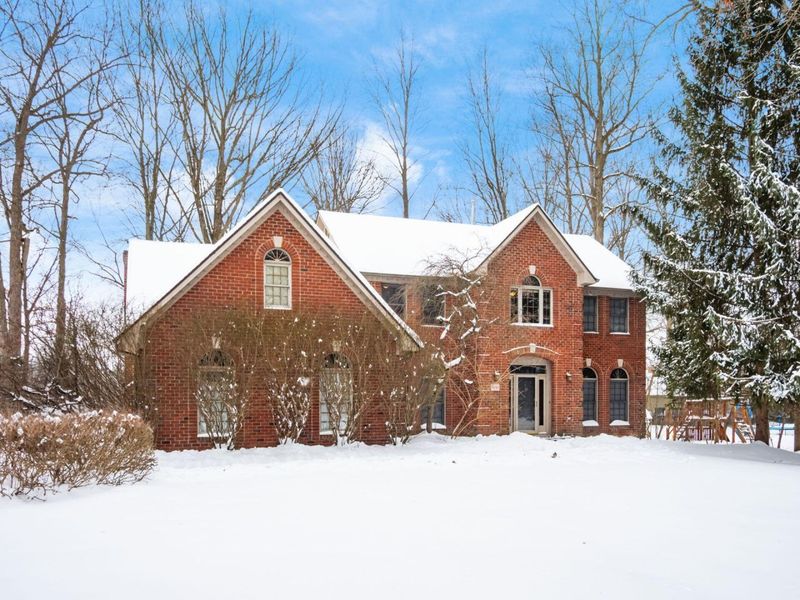 6680 Hawksnest Court, Westerville, OH 43082 Photo 2