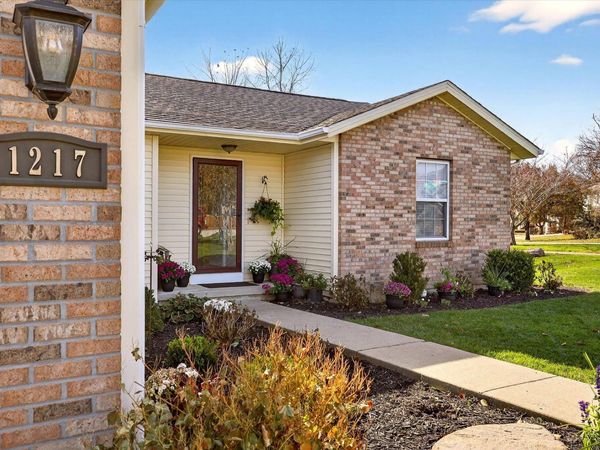 1217 W Woodhill Drive, Bloomington, IN 47403