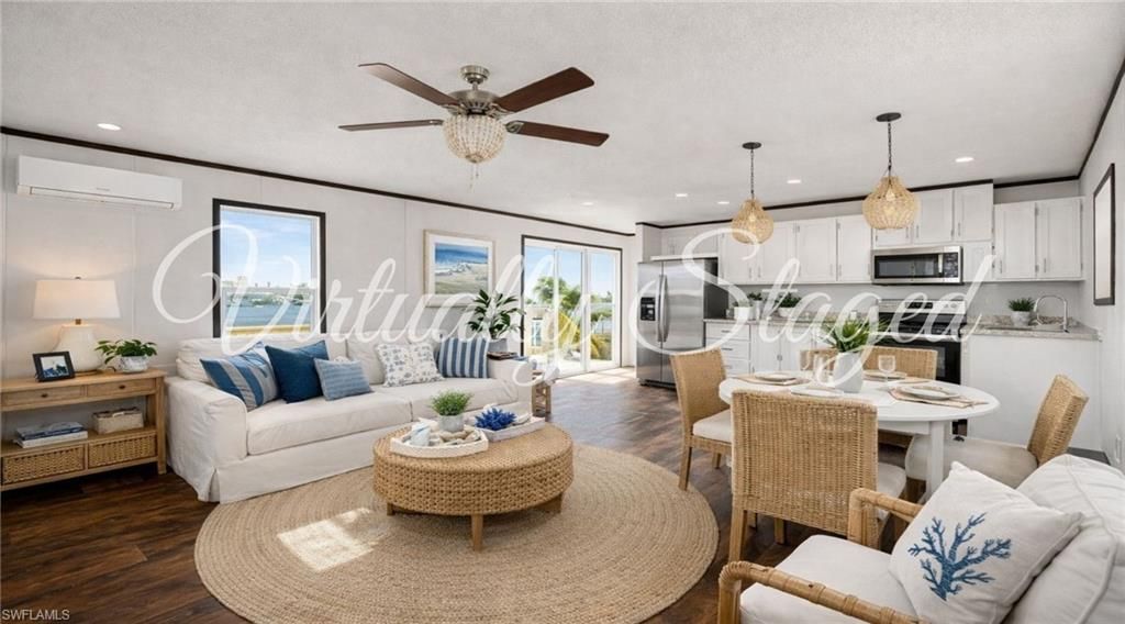 69 Emily Ln, Fort Myers Beach, FL 33931 Photo