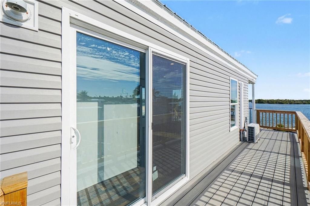 69 Emily Ln, Fort Myers Beach, FL 33931 Photo