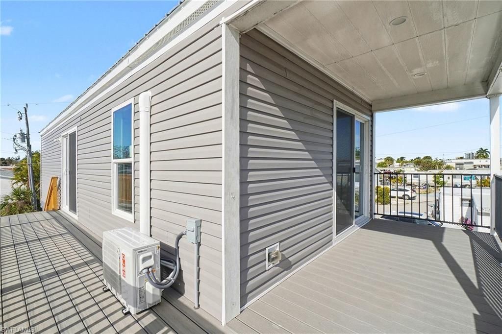 69 Emily Ln, Fort Myers Beach, FL 33931 Photo
