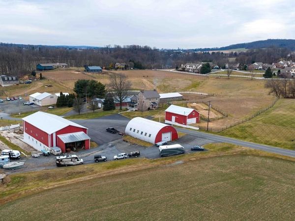 76 S BRICK LANE, ELVERSON, PA 19520