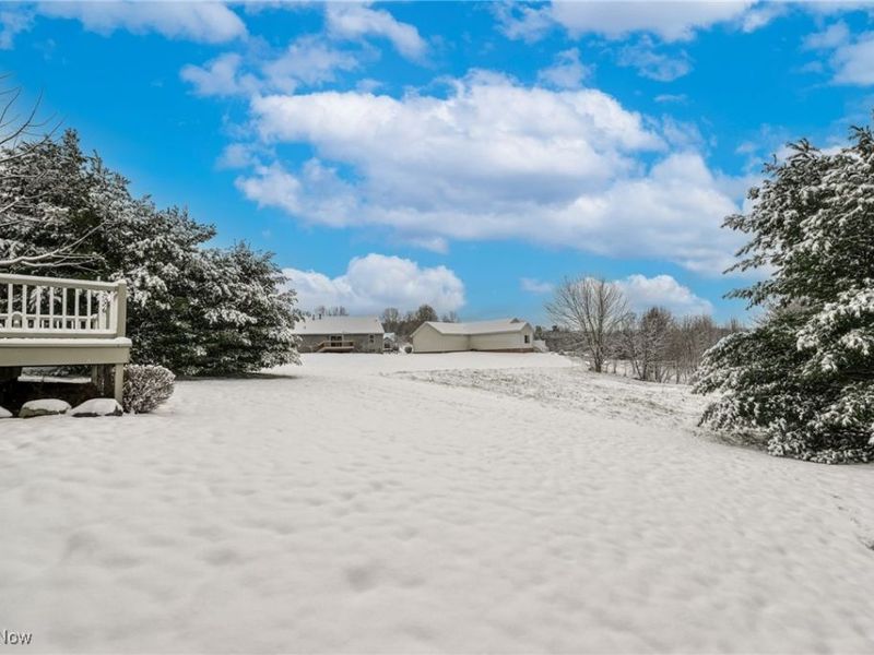 9234 Forest Trail Avenue NW, Massillon, OH 44647 Photo 28