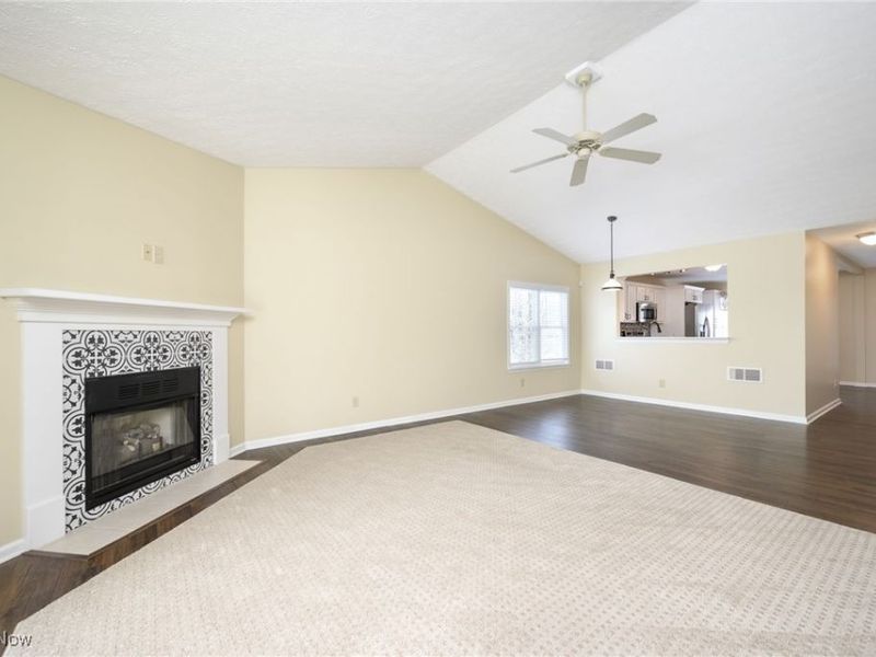 9234 Forest Trail Avenue NW, Massillon, OH 44647 Photo 8