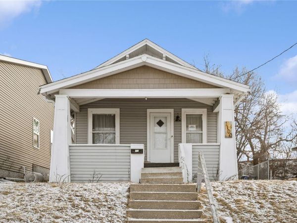 1100 15th Street SE, Cedar Rapids, IA 52401