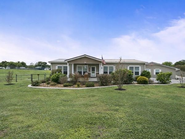 103 Molten Lane, Hilham, TN 38568