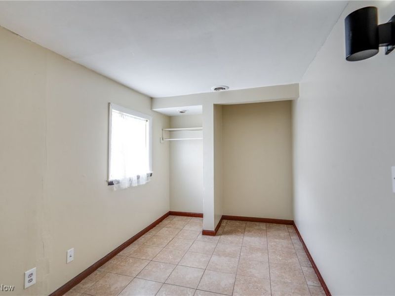 1212 Benton Street, Barberton, OH 44203 Photo 13