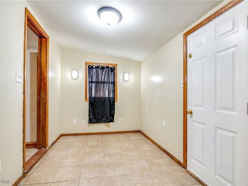 1212 Benton Street, Barberton, OH 44203 Photo 26