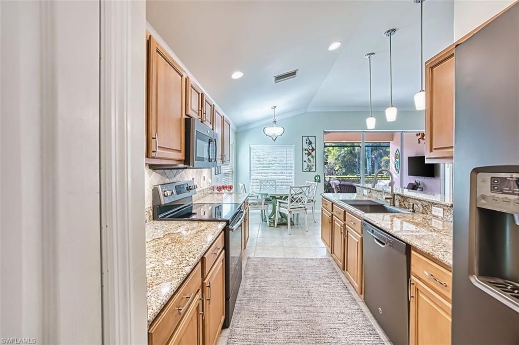 9543 Hemingway Ln, Fort Myers, FL 33913 Photo