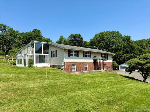 231 Highland Avenue , Marlboro, NY 12542