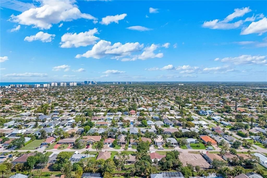 668 93rd Ave N, Naples, FL 34108 Photo