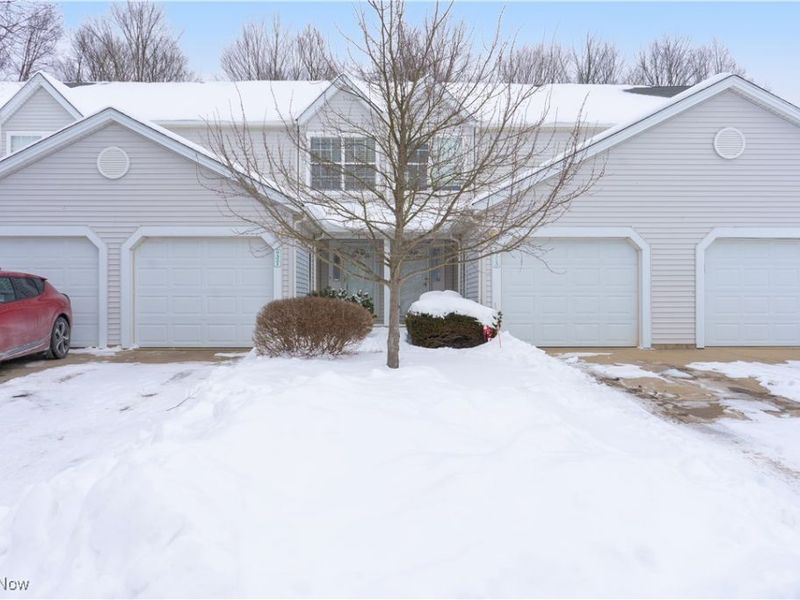 9321 Hickory Ridge Drive, Streetsboro, OH 44241 Photo 2