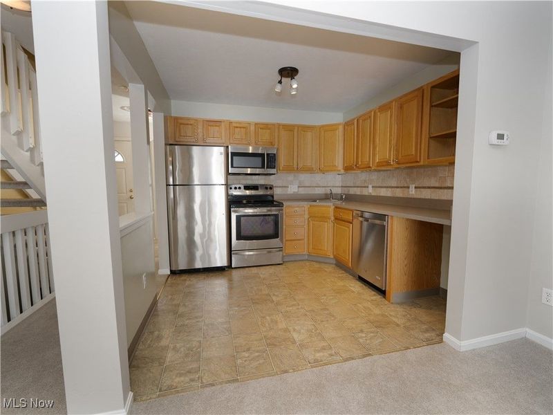 9321 Hickory Ridge Drive, Streetsboro, OH 44241 Photo 6