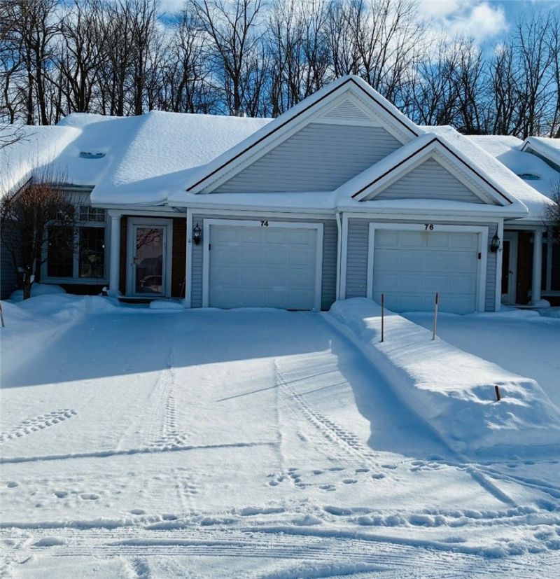 74 Amberwood Place, Rochester, NY 14626 Main Photo