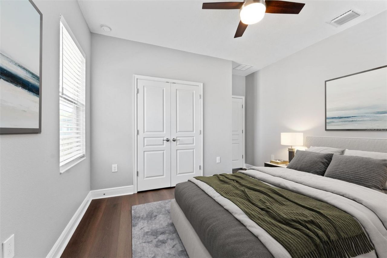 135 24th Avenue S, Saint Petersburg, FL 33705 Photo