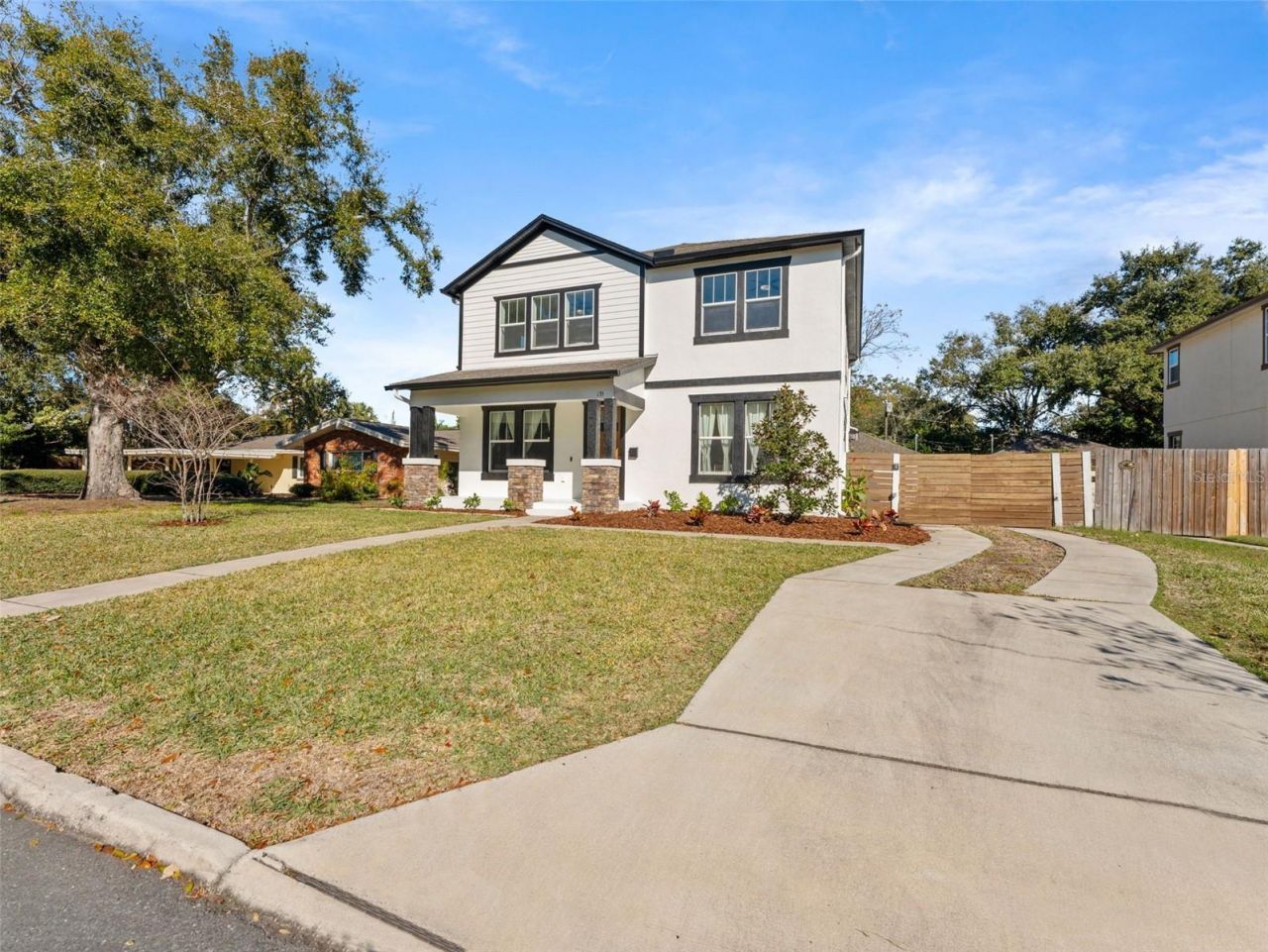 135 24th Avenue S, Saint Petersburg, FL 33705 Photo