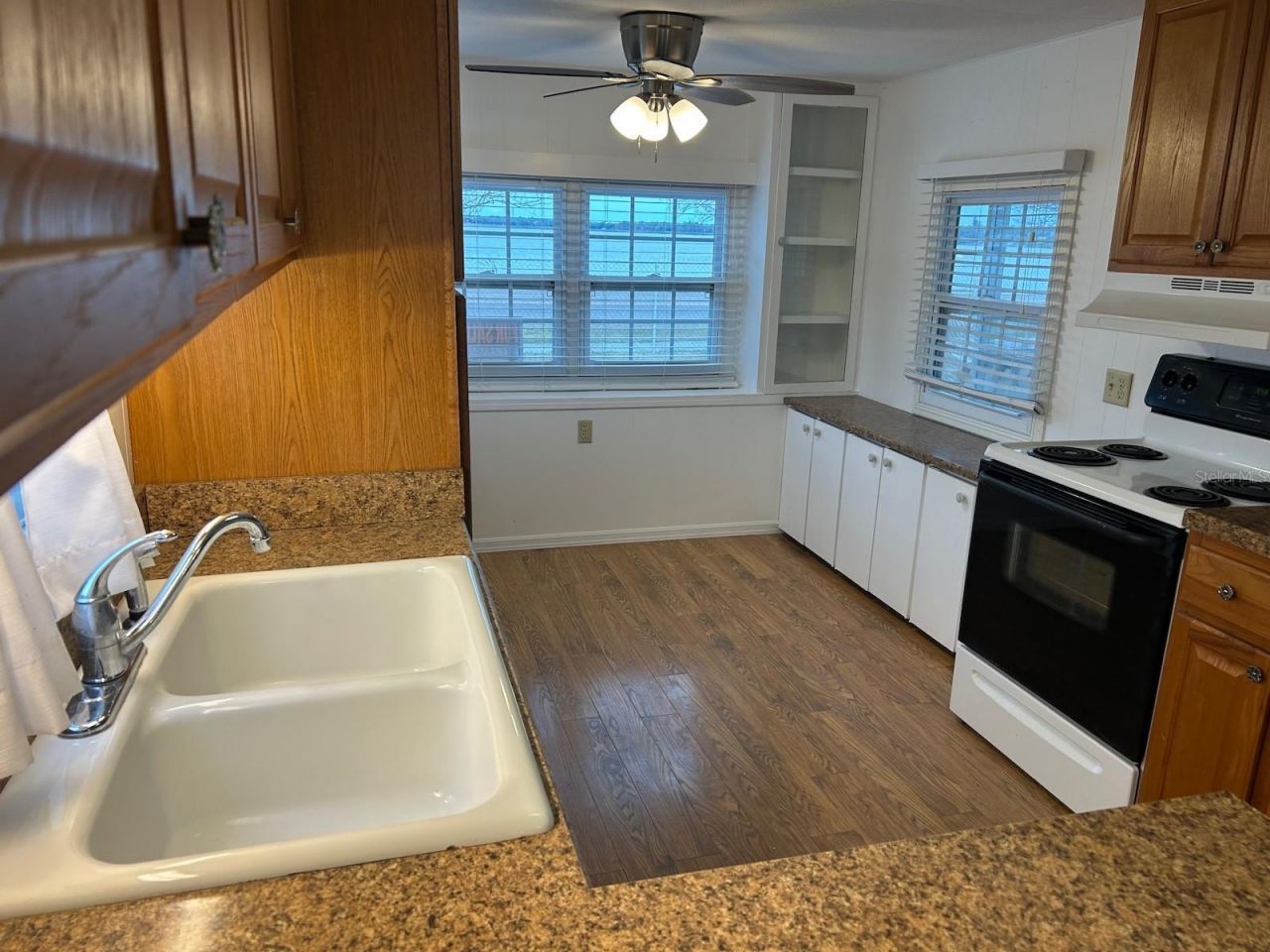 800 32nd Avenue S, Unit 727, Saint Petersburg, FL 33705 Photo