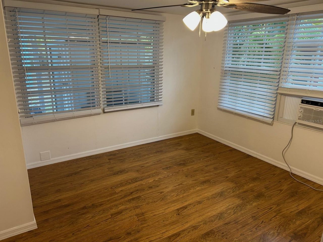 800 32nd Avenue S, Unit 727, Saint Petersburg, FL 33705 Photo