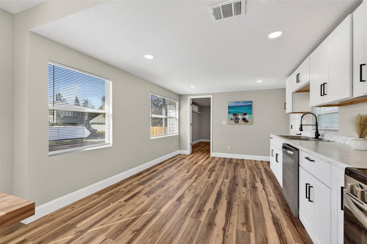 4063 2nd Avenue S, Saint Petersburg, FL 33711 Photo