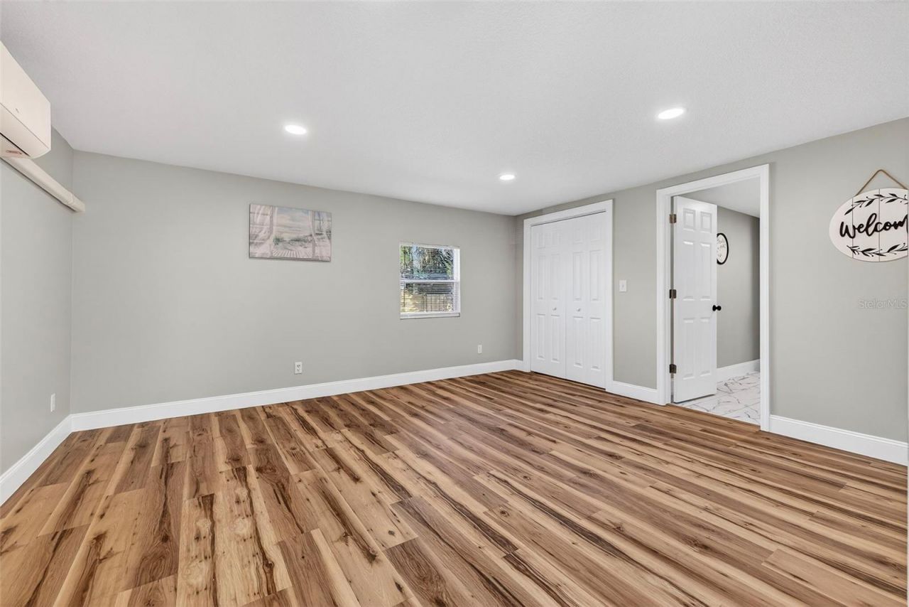 4063 2nd Avenue S, Saint Petersburg, FL 33711 Photo