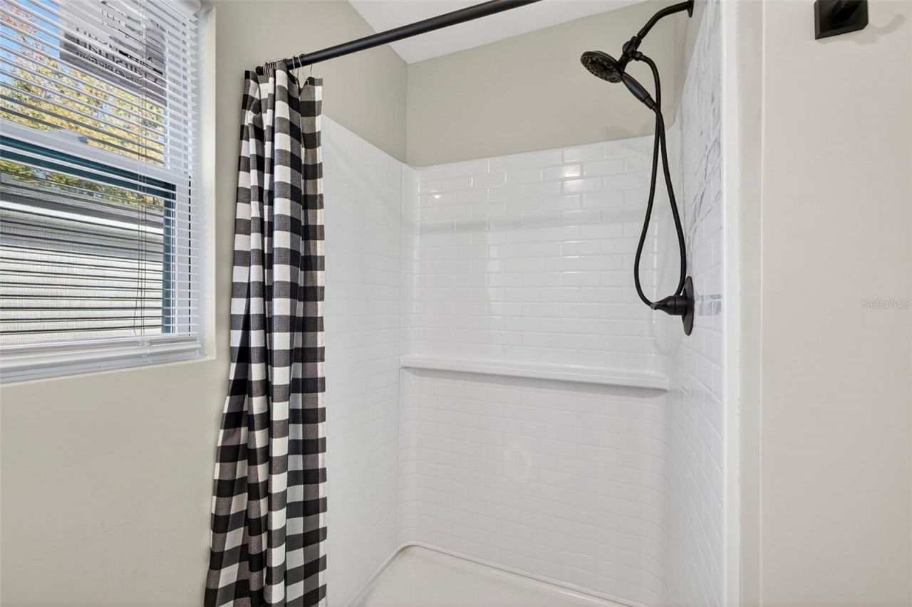 4063 2nd Avenue S, Saint Petersburg, FL 33711 Photo