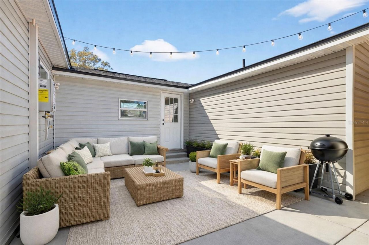 4063 2nd Avenue S, Saint Petersburg, FL 33711 Photo