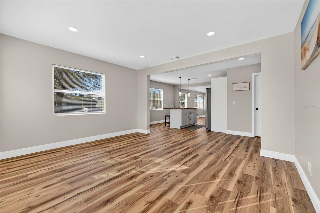 4063 2nd Avenue S, Saint Petersburg, FL 33711 Photo