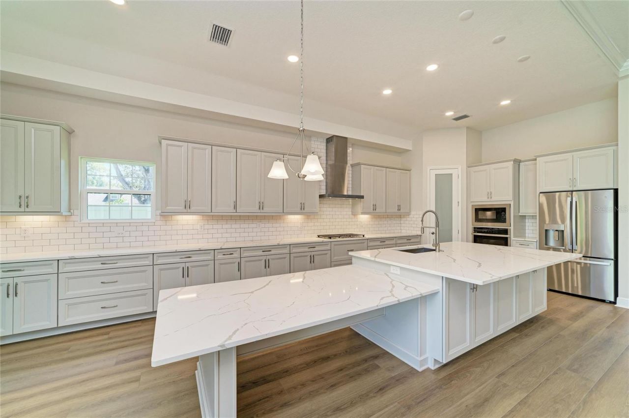 4636 Cedar Fog Ct Drive, Valrico, FL 33596 Photo