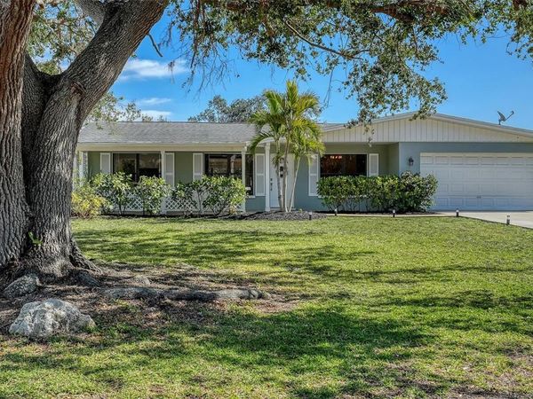 603 BARNES PARKWAY, NOKOMIS, FL 34275