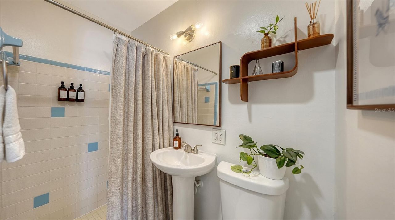 603 Barnes Parkway, Nokomis, FL 34275 Photo