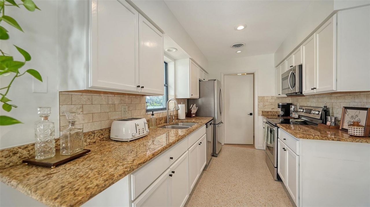 603 Barnes Parkway, Nokomis, FL 34275 Photo
