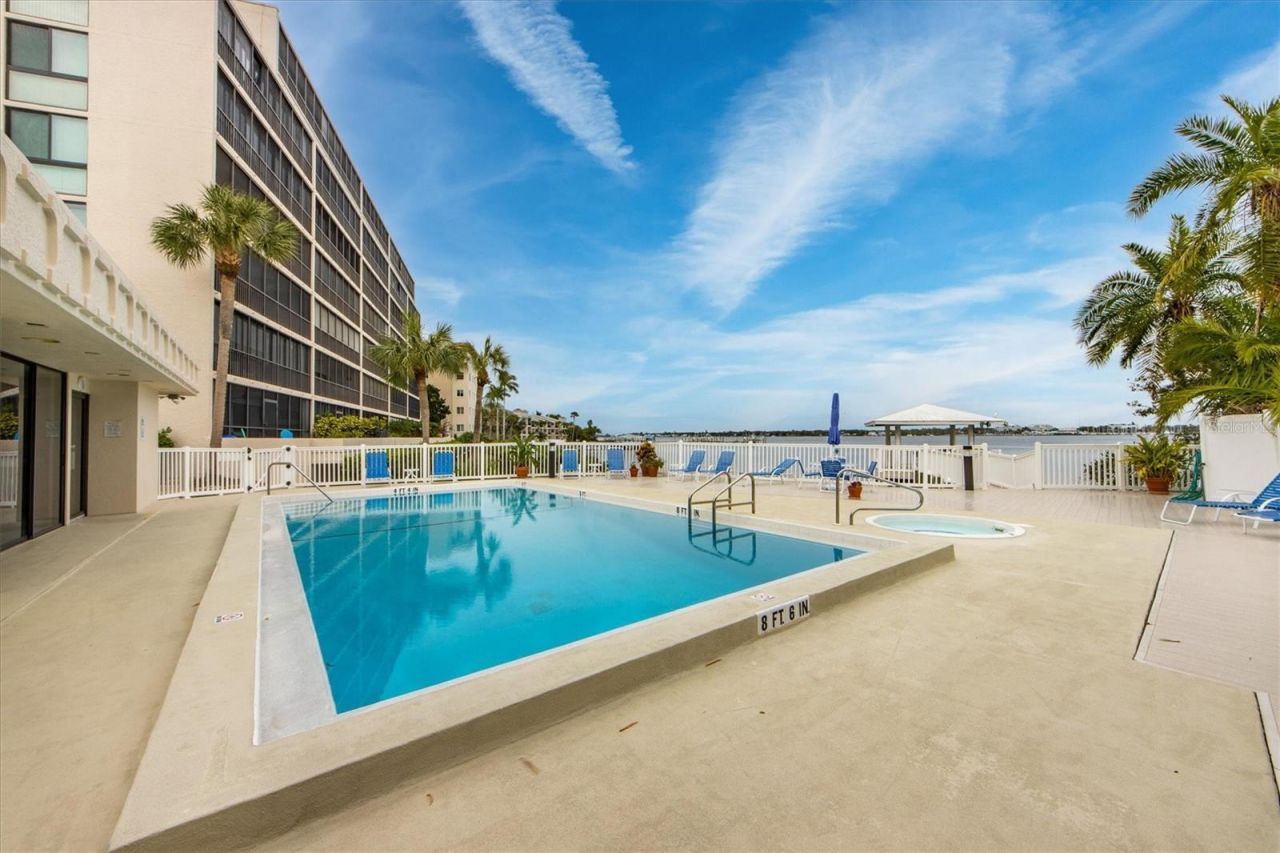 1510 1st Avenue W, Unit 302, Bradenton, FL 34205 Photo