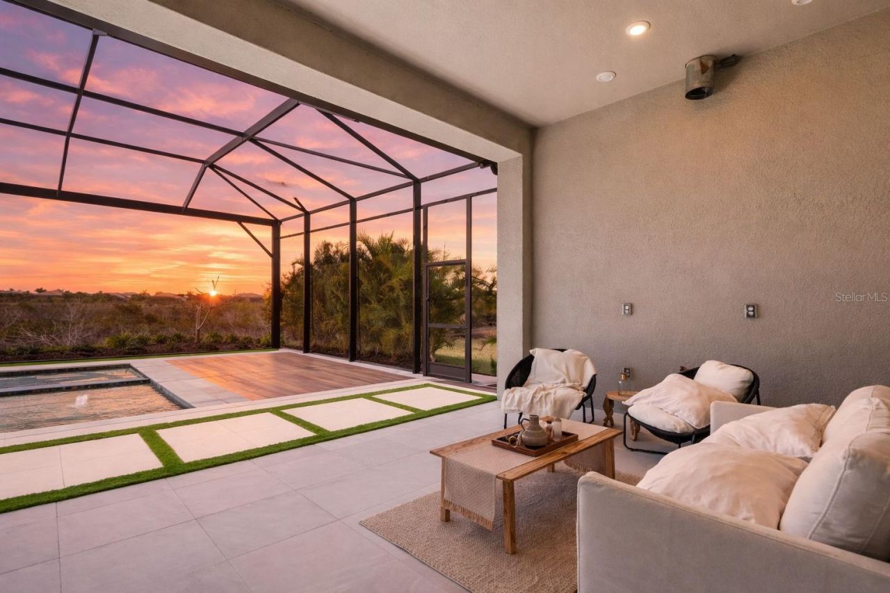 7982 Redonda Loop, Bradenton, FL 34202 Photo