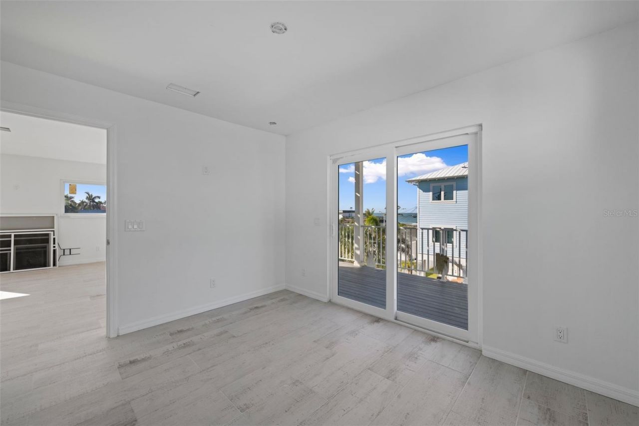 2210 Avenue  C, Unit Manatee, Bradenton Beach, FL 34217 Photo