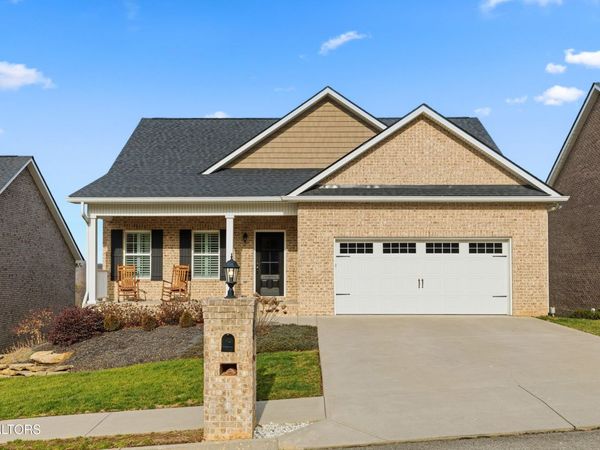 577 Timberline Drive, Lenoir City, TN 37772
